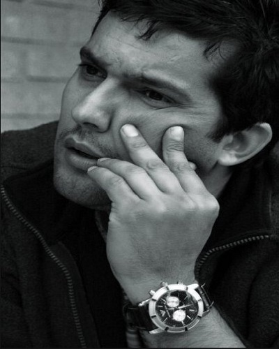 حامد بهداد تاریک تاریکم
